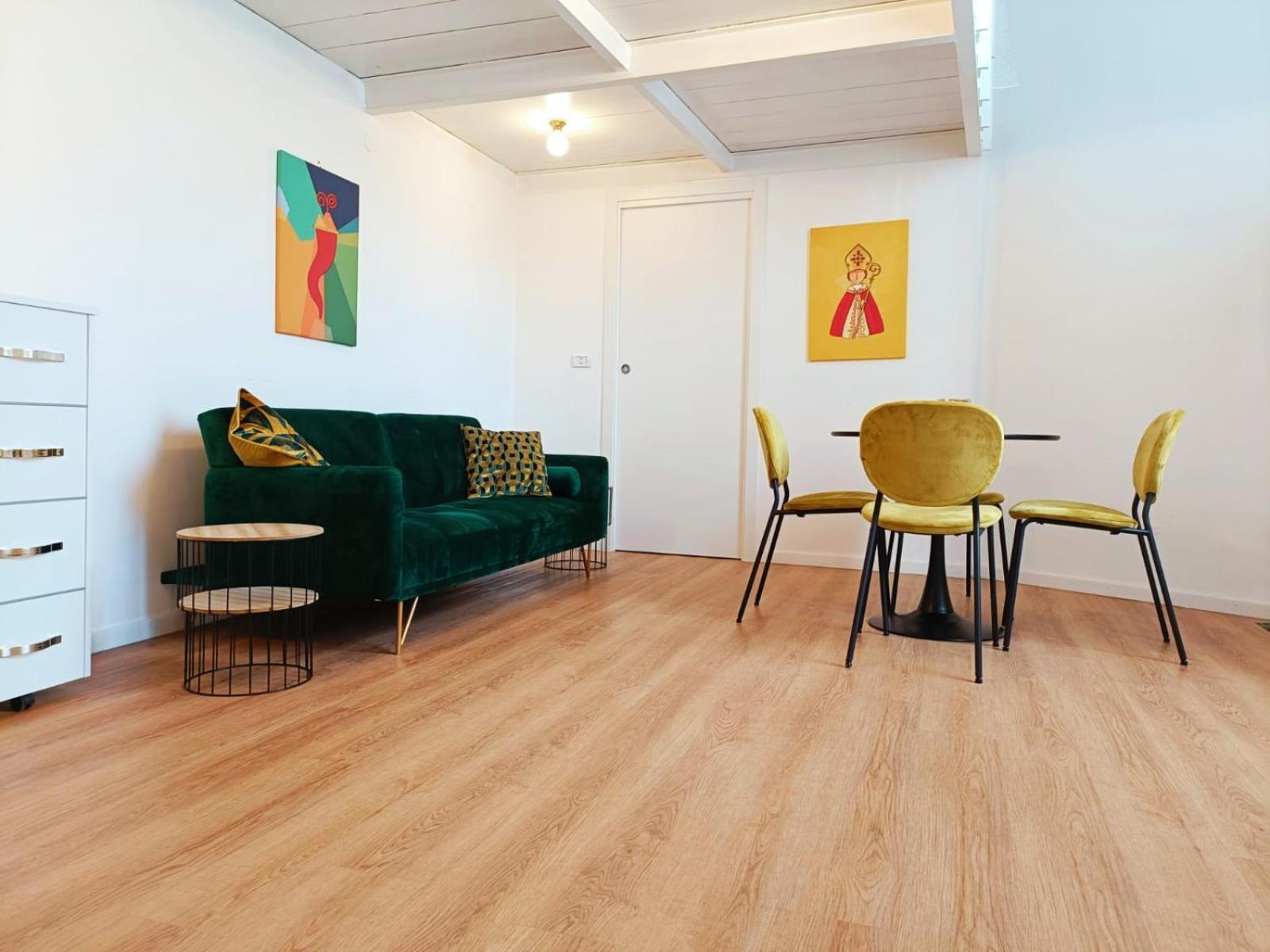 Domus Tasso 75 * Napoli
